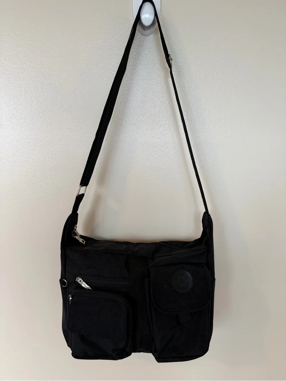 BoBo Xiuxian Women's Black Multi Pocket Hobo Bag with  Adjustable Strap